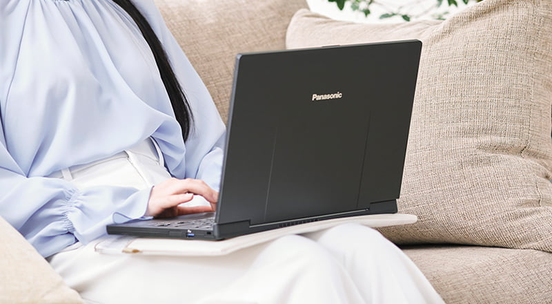 レッツノートFC 処理性能と省電⼒の両立