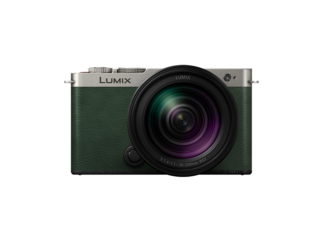 パナソニック、LUMIX GH5IIに高倍率レンズキットを追加