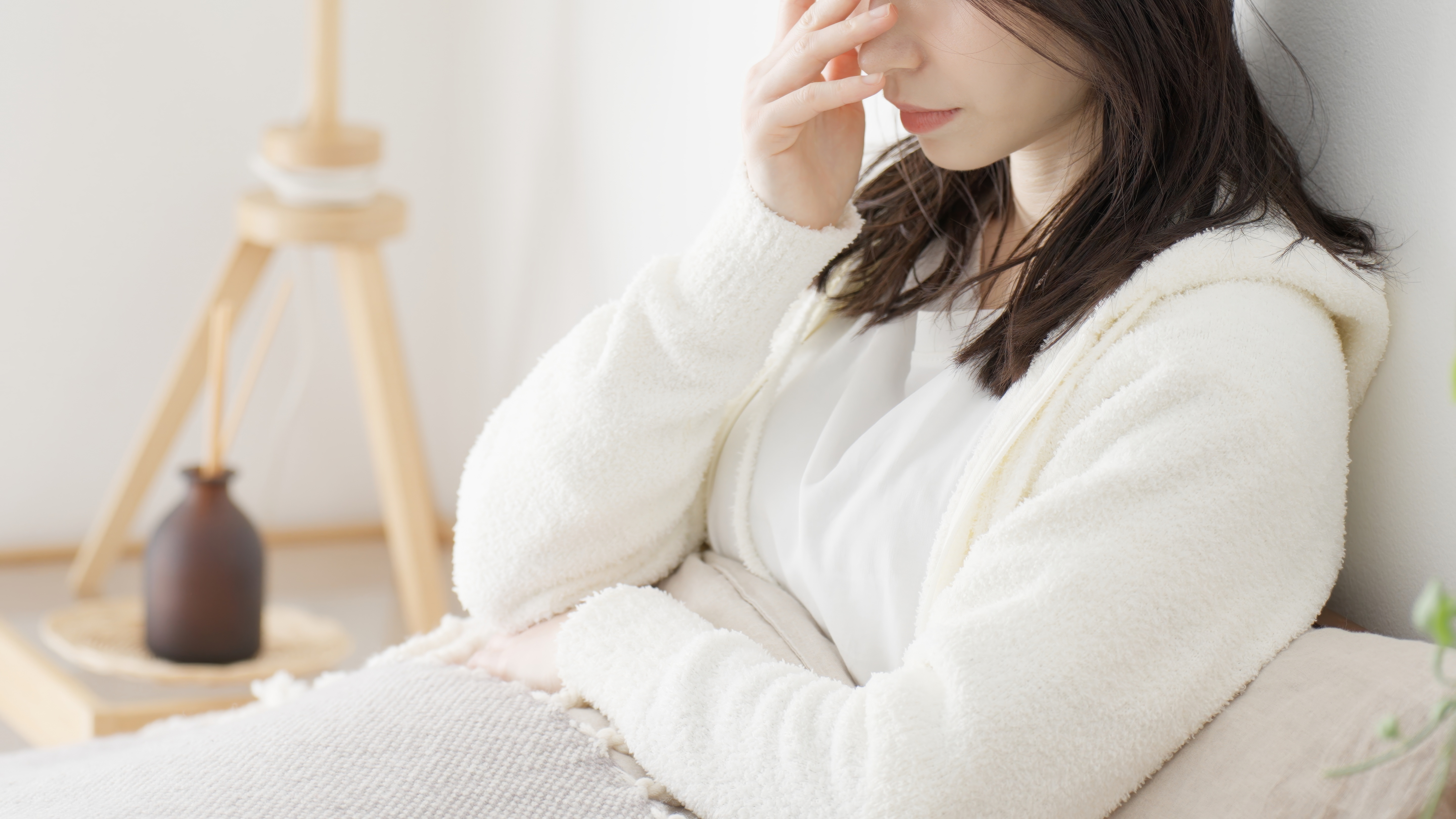 排卵日の症状とは？現れる体の変化と排卵日の特定方法をわかりやすく解説