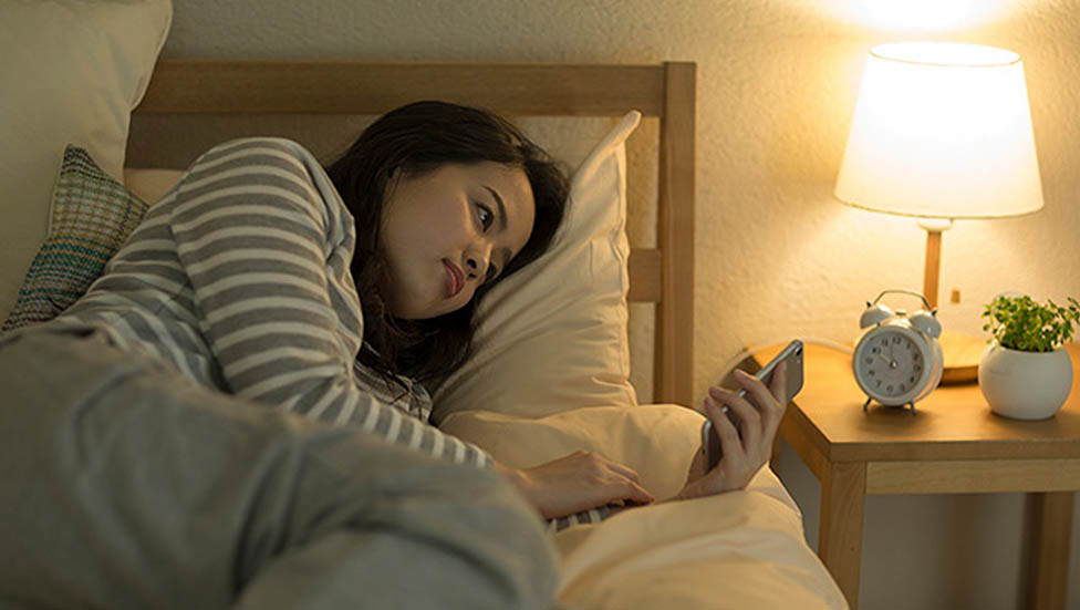 家でも外でもスマートフォンから楽しめる