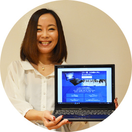 はなしを聞く人　友美